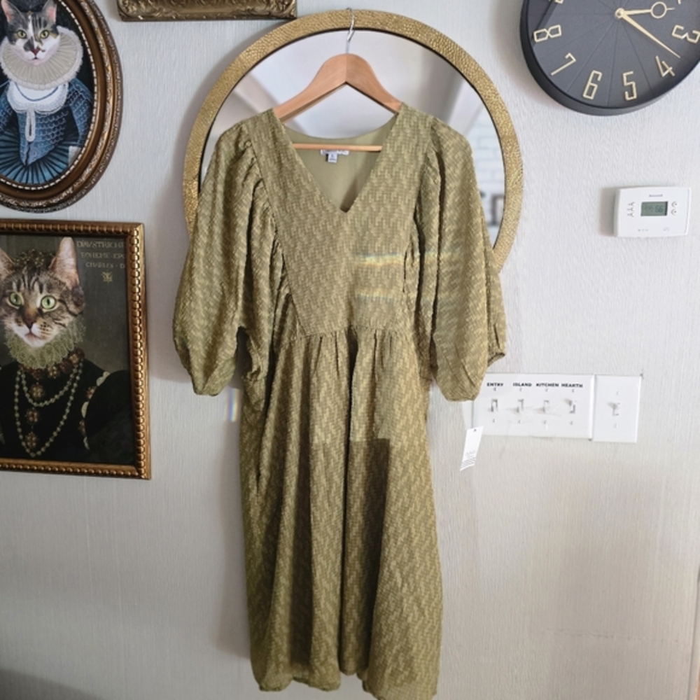 Ophidia Olive Green Clip‎ Dot V-Neck Puff Sleeve Midi Dress with Pockets Size L